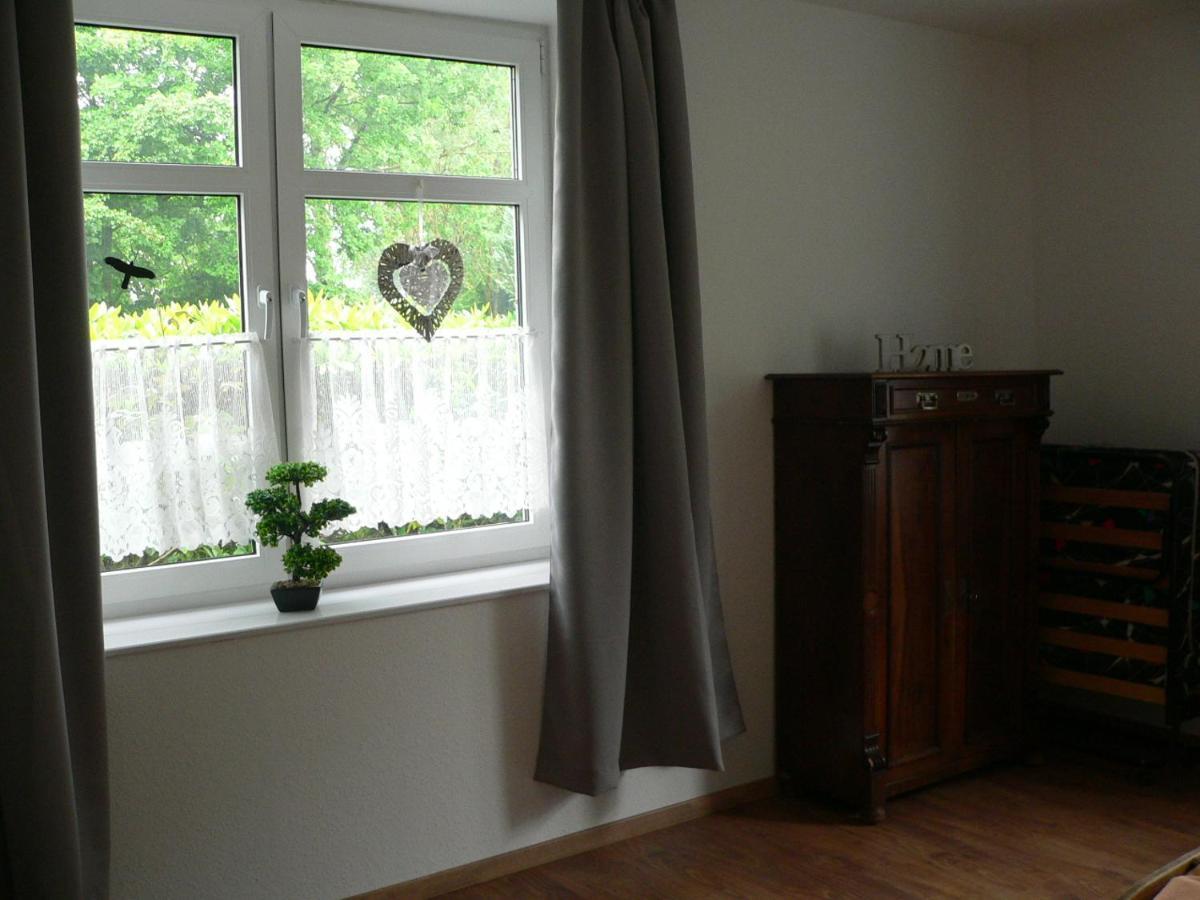 Ferienwohnung Zum Gruenen Holz Bohlenbergerfeld Buitenkant foto